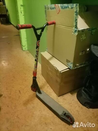 Самокат трюковой детский 9-12 лет