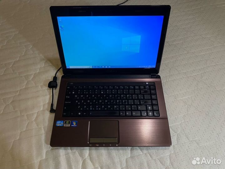 Быстрый и компактный asus i3/10Гб/SSD128/HDD500