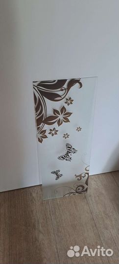 Стекло с декоративным рисунком