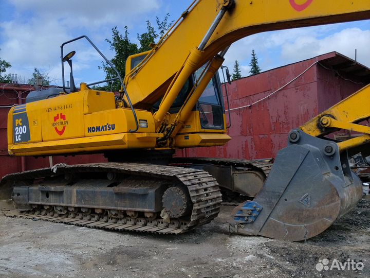 Гусеничный экскаватор Komatsu PC200-8, 2017