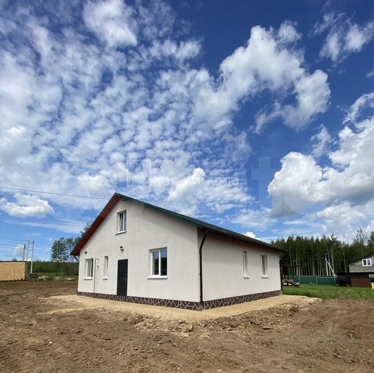 Коттедж 140 м² на участке 9,4 сот.