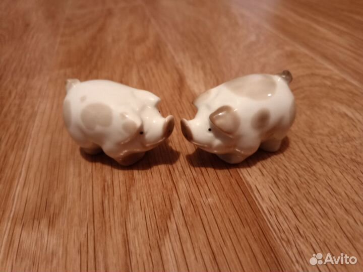 Статуэтка фарфор СССР. Кабан-свин