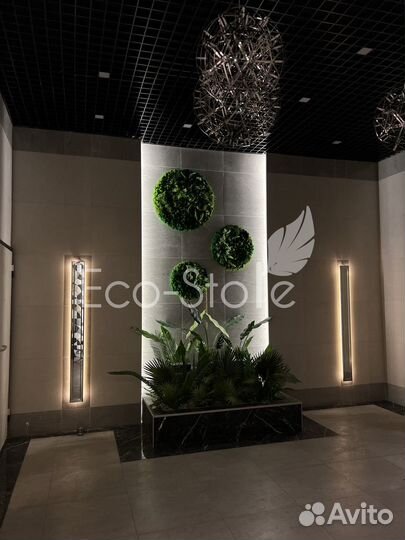 Панно из мха в композиции