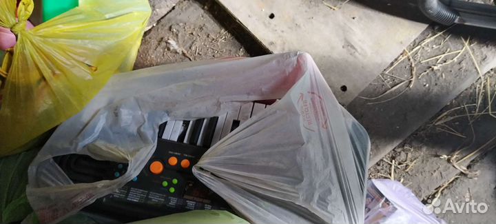 Игрушки разные