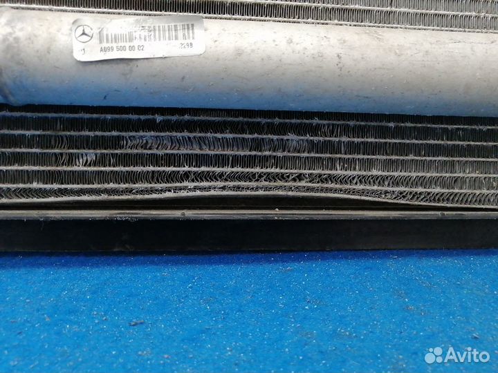 Радиатор кондиционера A0995000002 Mercedes-Benz