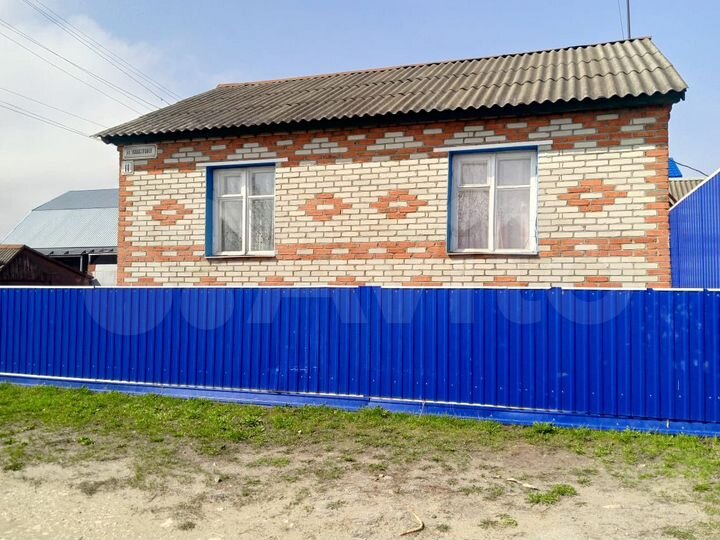 Дом 68 м² на участке 6 сот.