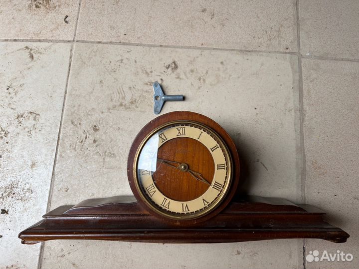 Часы настольные каминные Весна