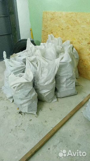 Дрова в мешках