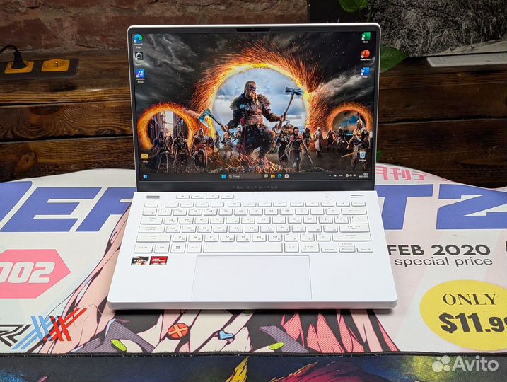 Asus Zephyrus G14 RX6700S/ 2,5k