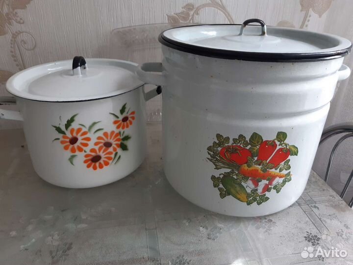 Кастрюля эмалированная