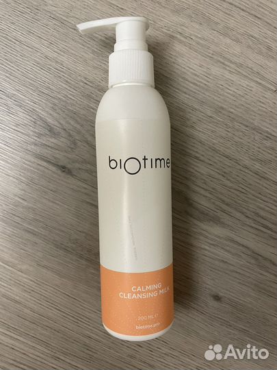 BiOtime Успокаивающее очищабщее молочко 200 мл
