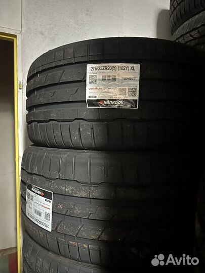 Hankook Ventus S1 Evo 3 K127 245/40 R20 и 275/35 R20 102Y