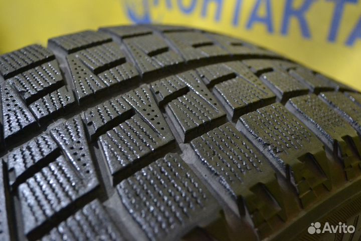 Bridgestone Blizzak Revo2 215/60 R16