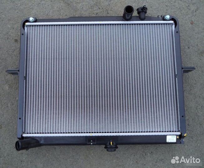 Радиатор Kia Bongo 3