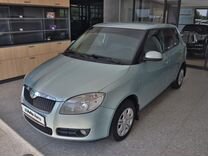 Skoda Fabia 1.6 AT, 2010, 148 045 км, с пробегом, цена 595 000 руб.