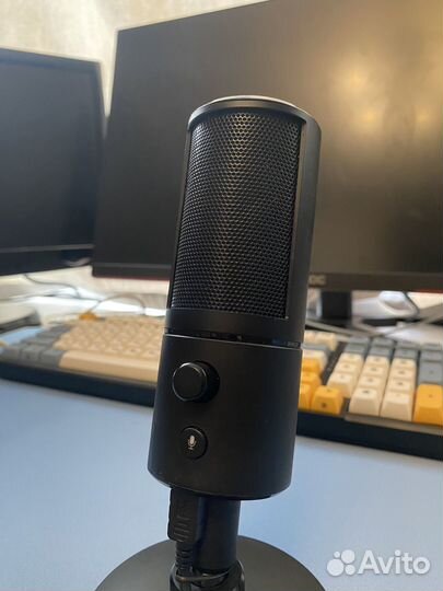 Микрофон razer seirin x