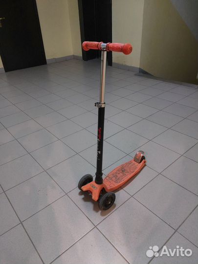 Самокат детский трехколесный