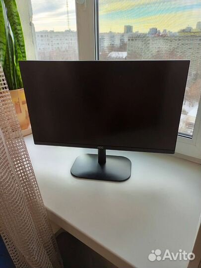 Монитор на запчасти