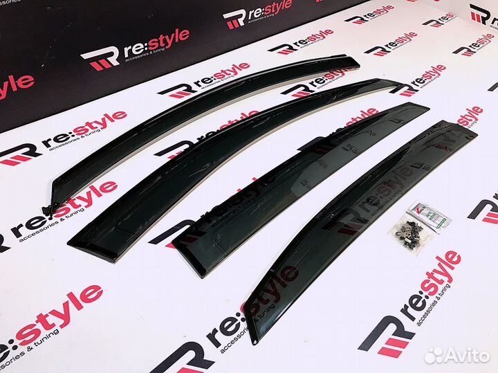 Ветровики Toyota Harrier 60