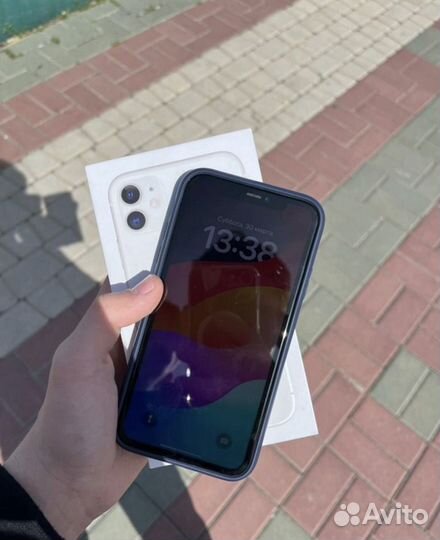 iPhone 11, 128 ГБ