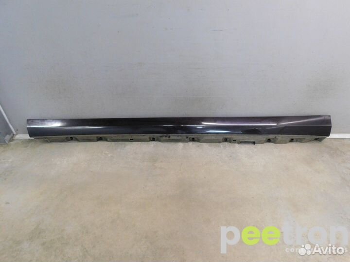 Б/У Накладка на порог A2226901540 mercedes-benz