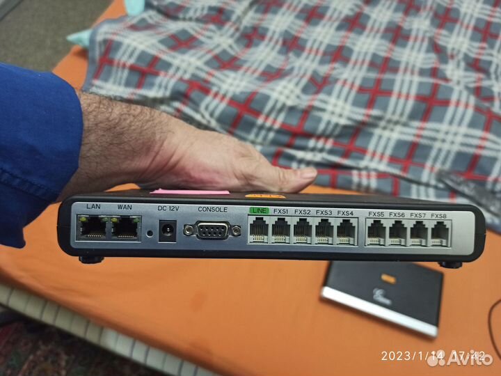 Grandstream GXW4008. IP шлюз. телефонный адаптер