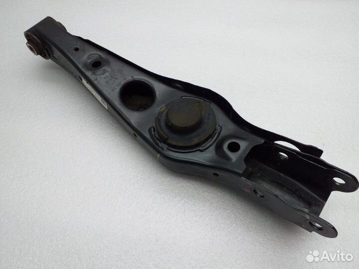 Рычаг подвески задний правый Hyundai Tucson TL