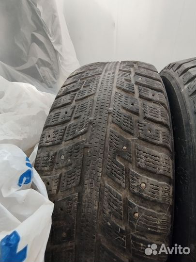 Kumho I'Zen KW22 205/60 R16