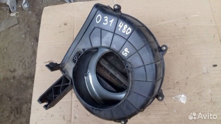 Корпус печки (под моторчик ) Brilliance M2 2007-20