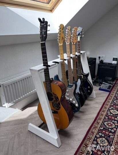 Стойка для гитар