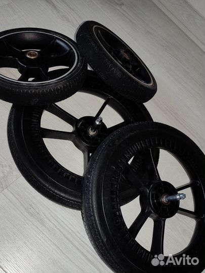 Колеса для шасси коляски