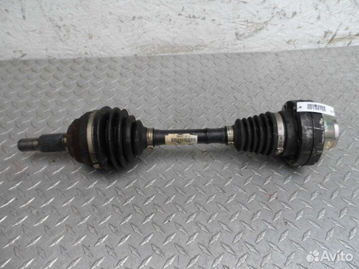 Полуось передняя R Volkswagen Touareg 1 7L 7L04072