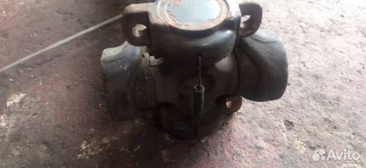 Карданный вал Scania R 2006