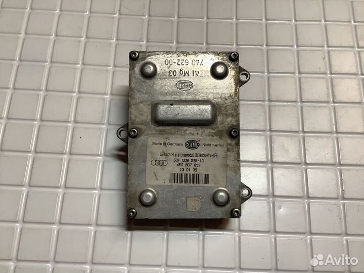 Блок ксеноновой лампы Audi A8 (D3) II 2-й рестайли