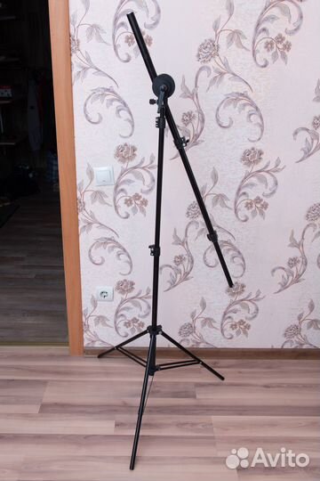 Стойки для фона в фотостудии
