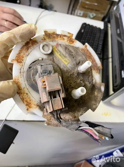 Насос топливный Chevrolet Aveo T200 2003-2008