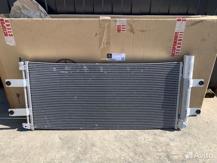 Радиатор кондиционера mercedes-benz Actros