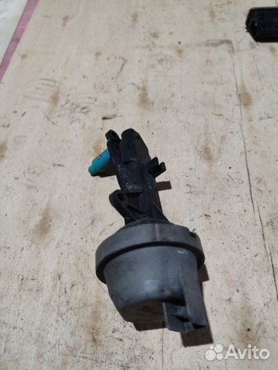 Клапан впускной Ford Focus 2