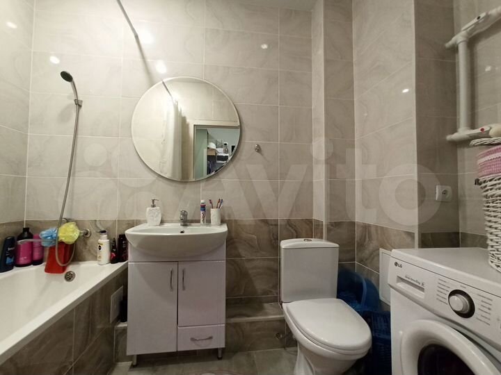 2-к. квартира, 43 м², 6/16 эт.