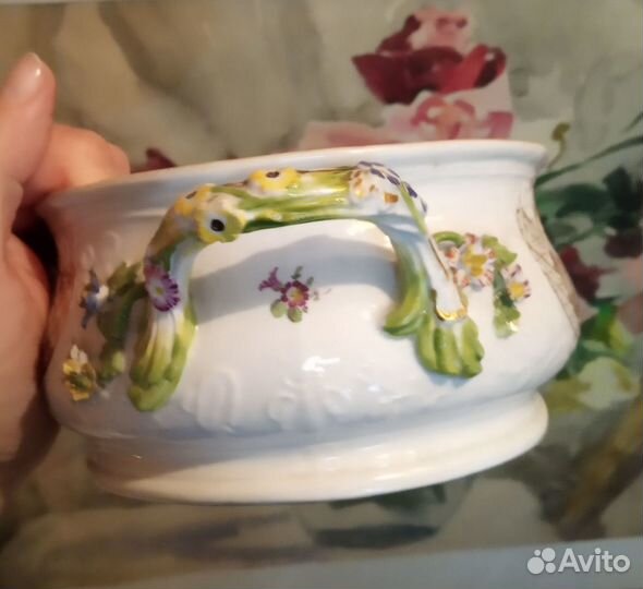 Супница. Фарфор. Европа. Начало 19 века