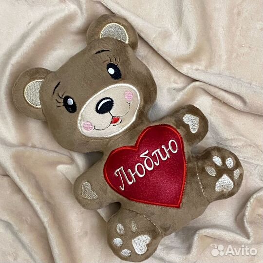 Игрушка ручной работы «Мишка love»