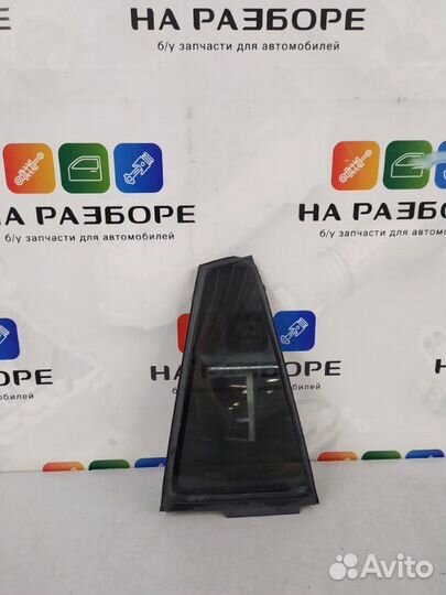 Форточка двери задняя правая Toyota Rav4 XA40