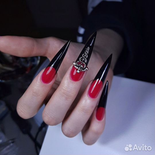 Маникюр с покрытием/наращивание ногтей