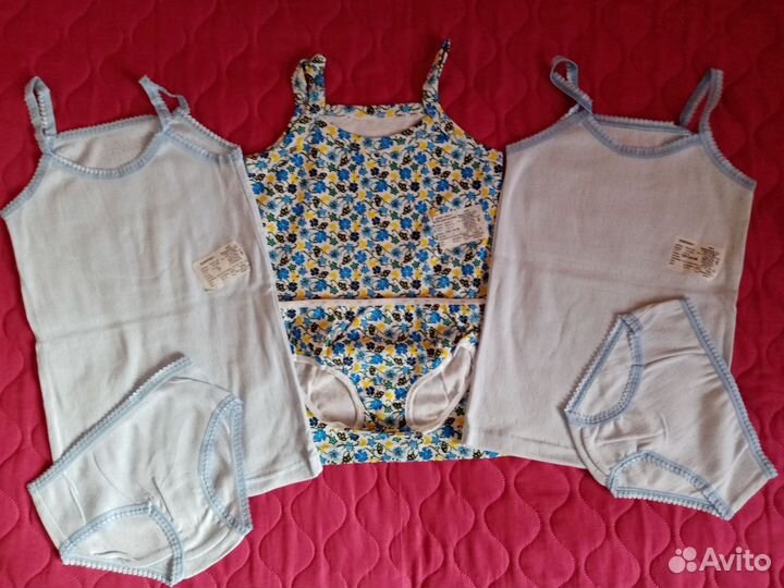 Комплект трусы и майка для девочки новые