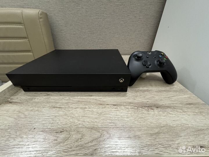 Xbox one x+ джостик