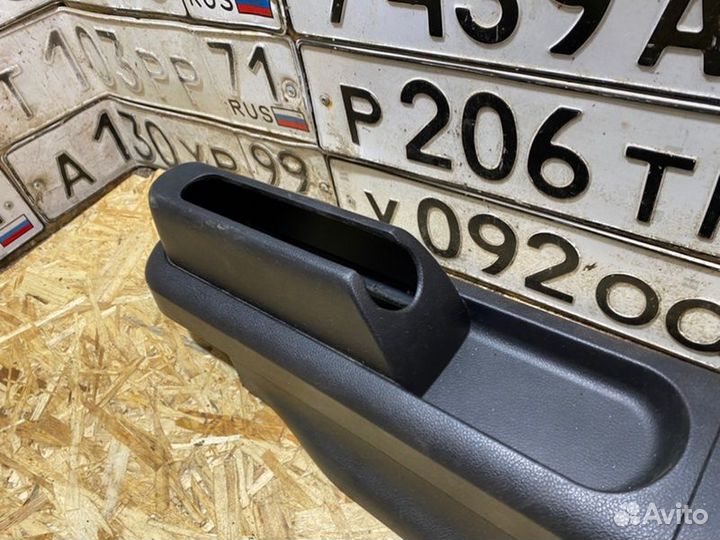 Центральная консоль Ford Fusion 1.4 2008