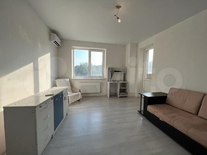 2-к. квартира, 45 м², 5/15 эт.