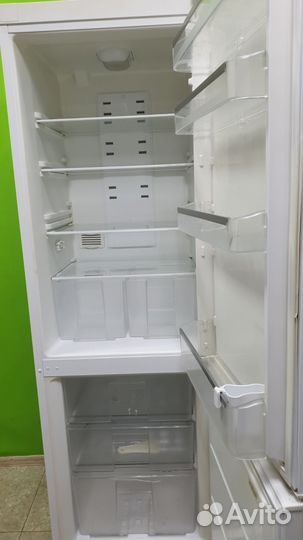 Двухкамерный Холодильник vestel NO frost С гарант