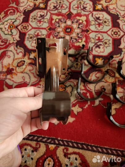 Продаю кронштейны для слива