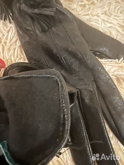Перчатки женские кожаные новые